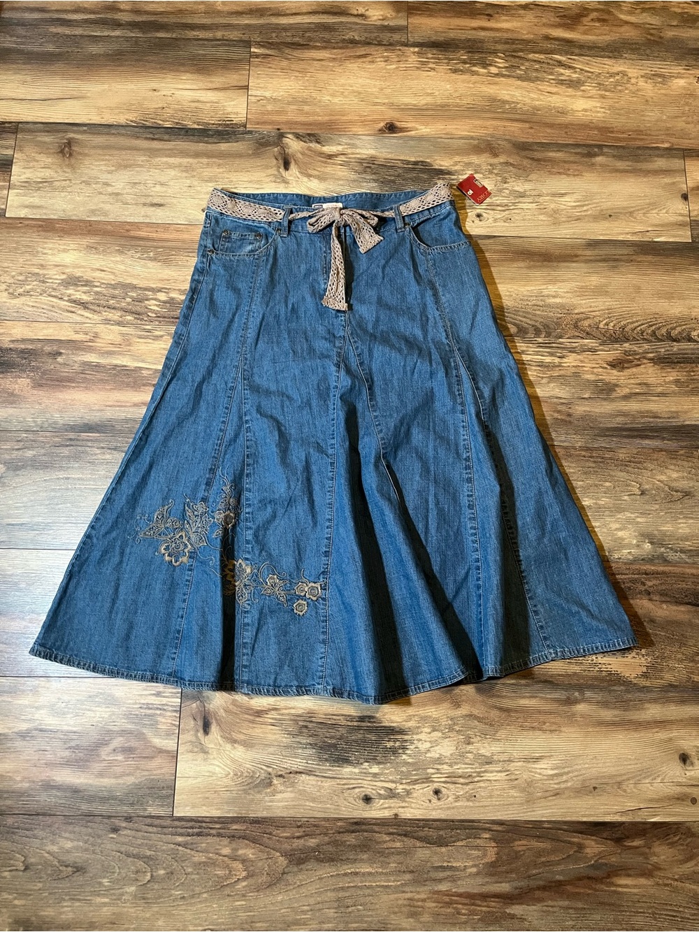 Faded Glory Blue Denim A-Line Skirt with Embroidered Detail